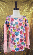 Load image into Gallery viewer, 6Y Valentines Ewww Dolman RTS